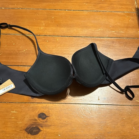 SKIMS ULTIMATE PUSH UP PLUNGE BRA - Onyx - Picture 6 of 11